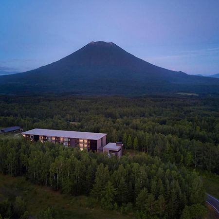 Higashiyama Niseko Village, A Ritz-Carlton Reserve מראה חיצוני תמונה